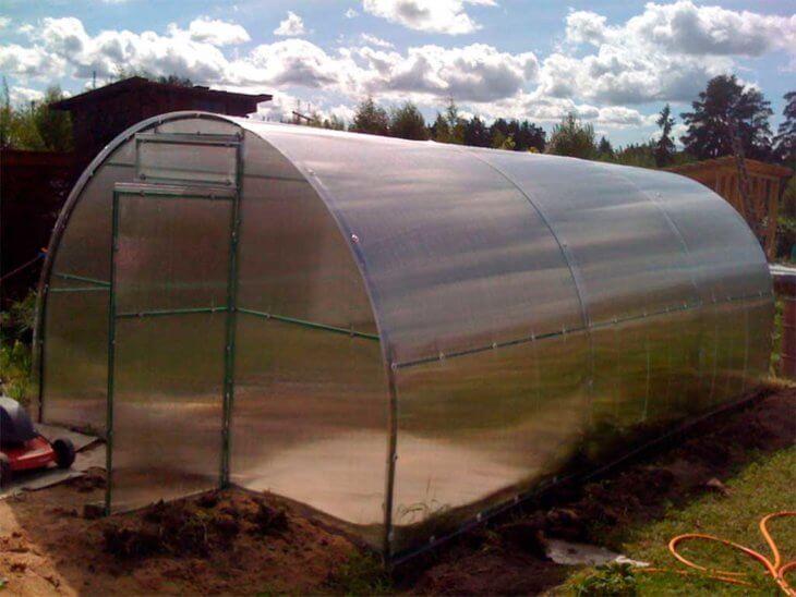 Теплица для садового участка