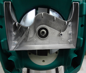 Измельчитель веток BOSCH AXT Rapid 2000