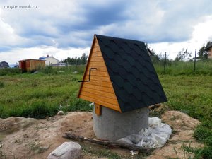 Как построить домик для колодца