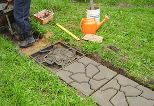 Дорожка из бетона