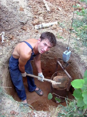 Ход работ по строительству колодца